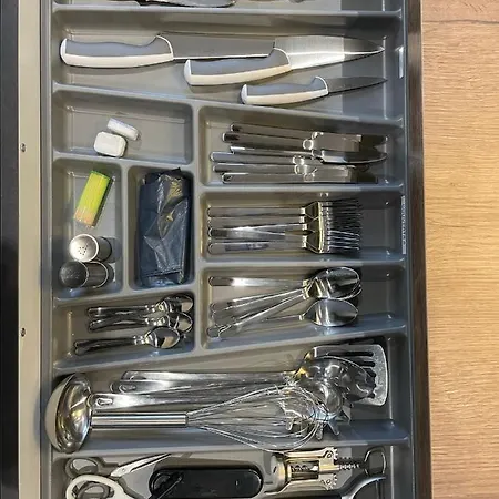 Deux Voisins Au Calme Olivia Et Victoria Apartament