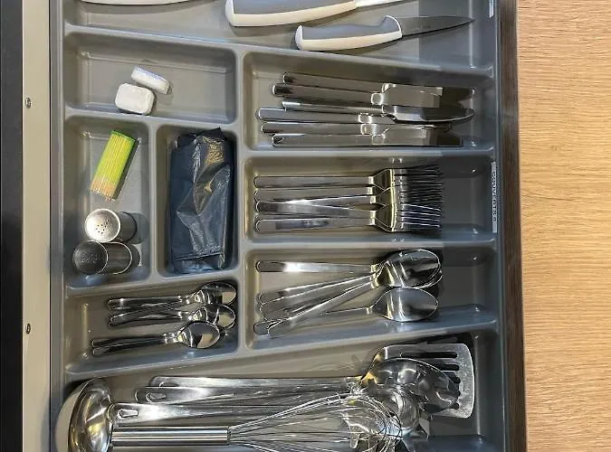 Deux Voisins Au Calme Olivia Et Victoria Appartement