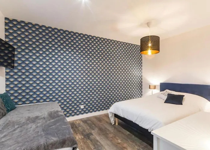 Deux Voisins Au Calme Olivia Et Victoria